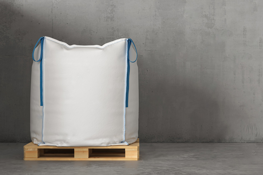Transporting wet products in bulk bags