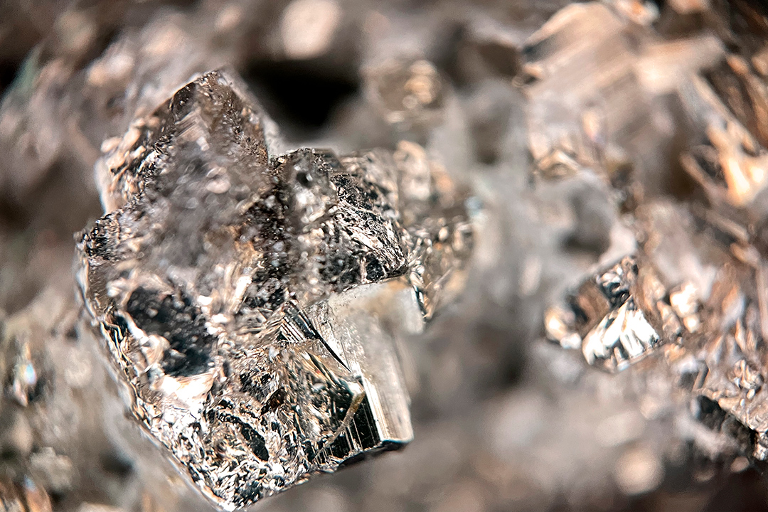 How manganese mines benefit from bulk bags